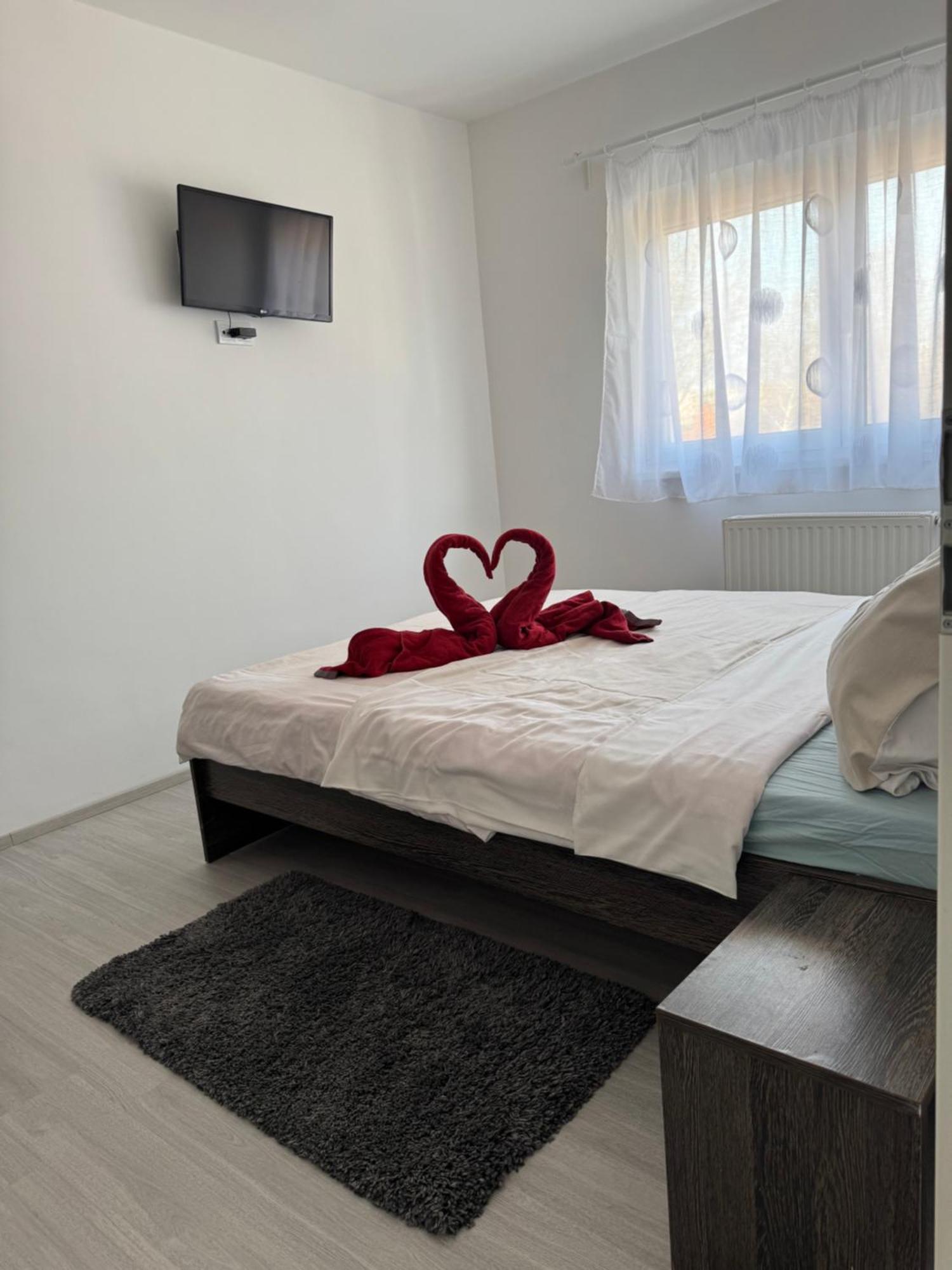 Mirabella Apartman Siofok Dış mekan fotoğraf